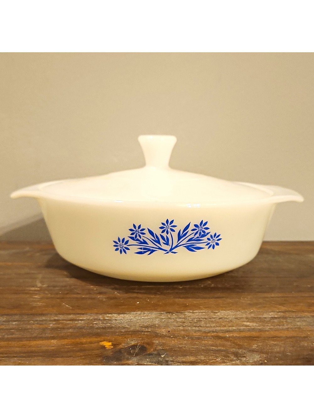 Fire-King White Milk Glass Round Casserole Dish w/ Lid Blue Cornflower